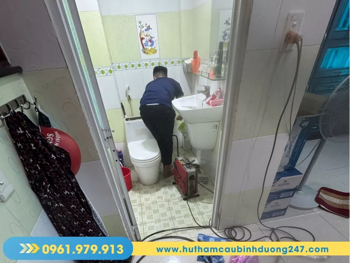 Thông tắc bồn cầu không đục phá bình dương